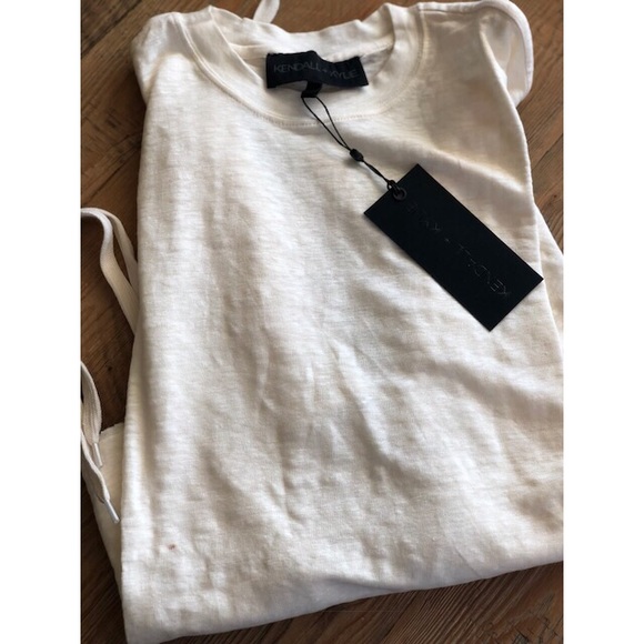KENDALL & KYLIE Lace Up Boxy Tee Ecru Small NWT - Picture 4 of 8